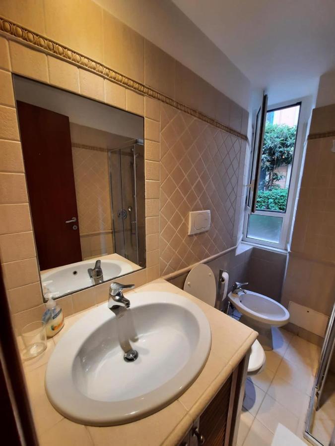 Apartment A Sardinian In Rom